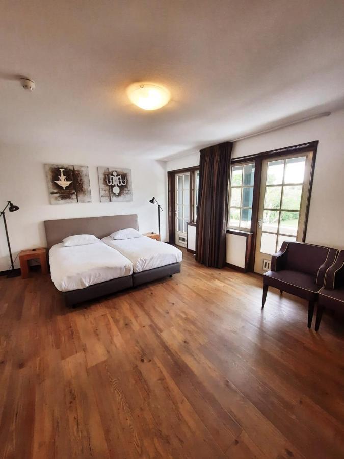 Strandhotel Dennenbos 东卡佩勒 外观 照片