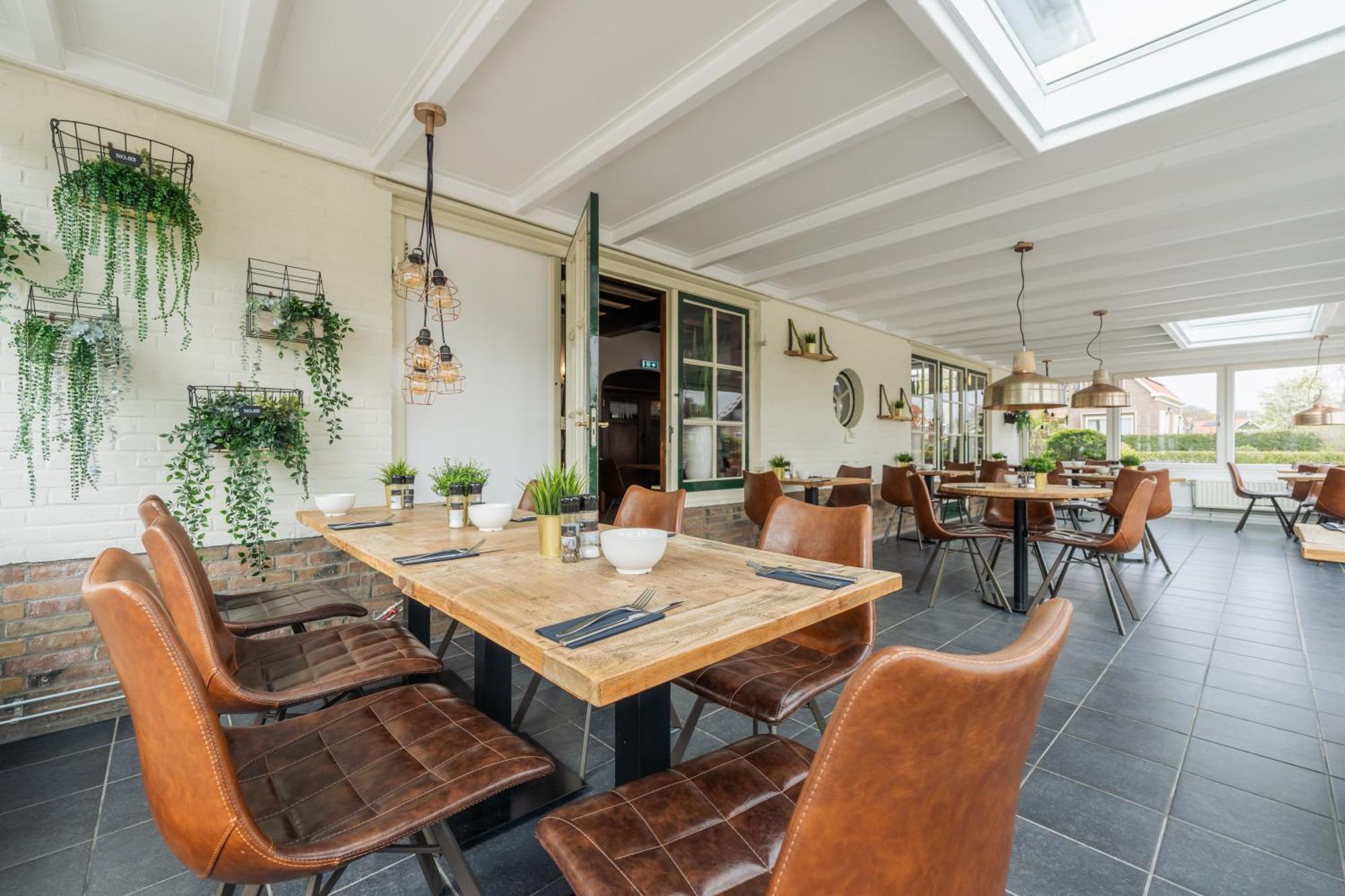 Strandhotel Dennenbos 东卡佩勒 外观 照片