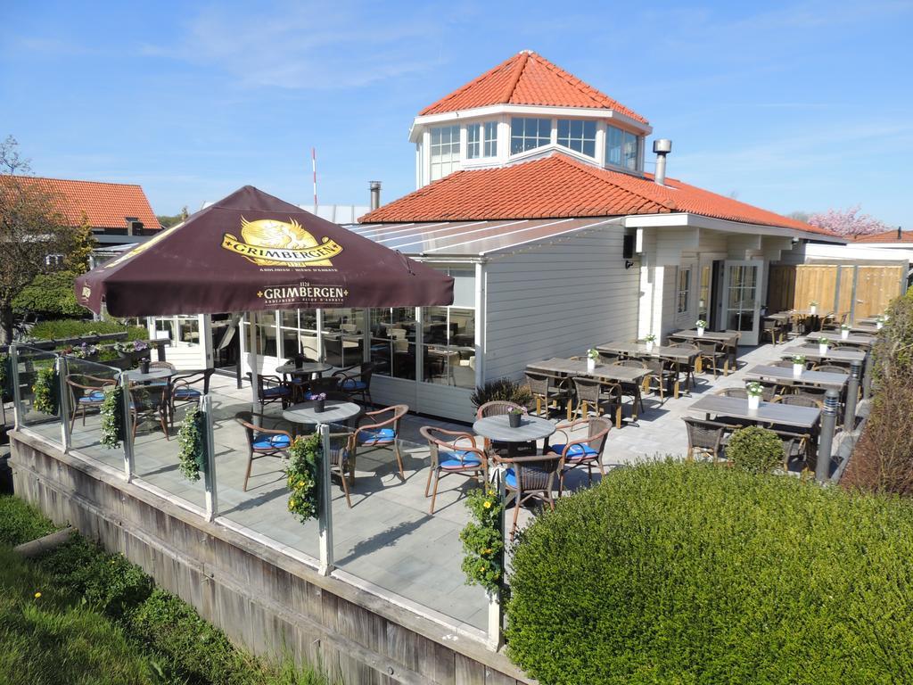 Strandhotel Dennenbos 东卡佩勒 外观 照片